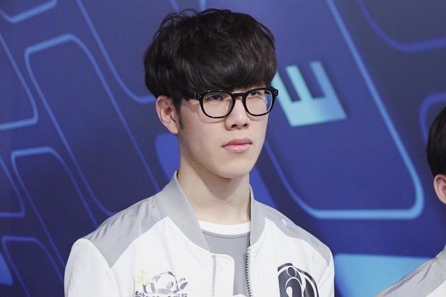 发广泛讨论 发广泛讨论